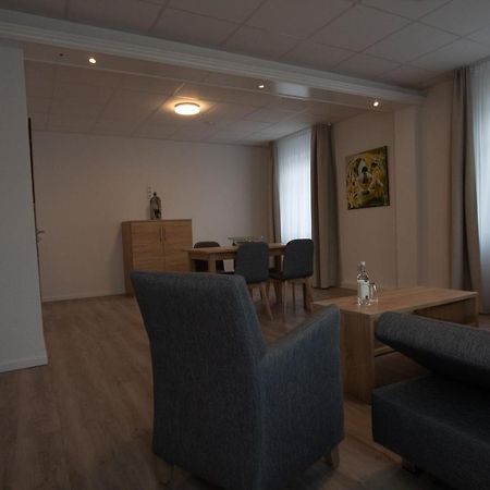 Central Hotel Wagenfeld エクステリア 写真