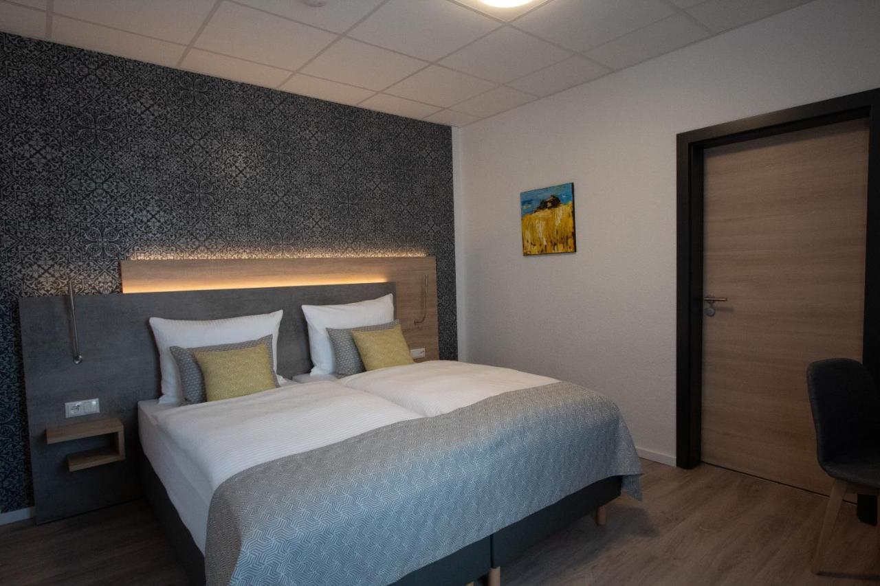 Central Hotel Wagenfeld エクステリア 写真