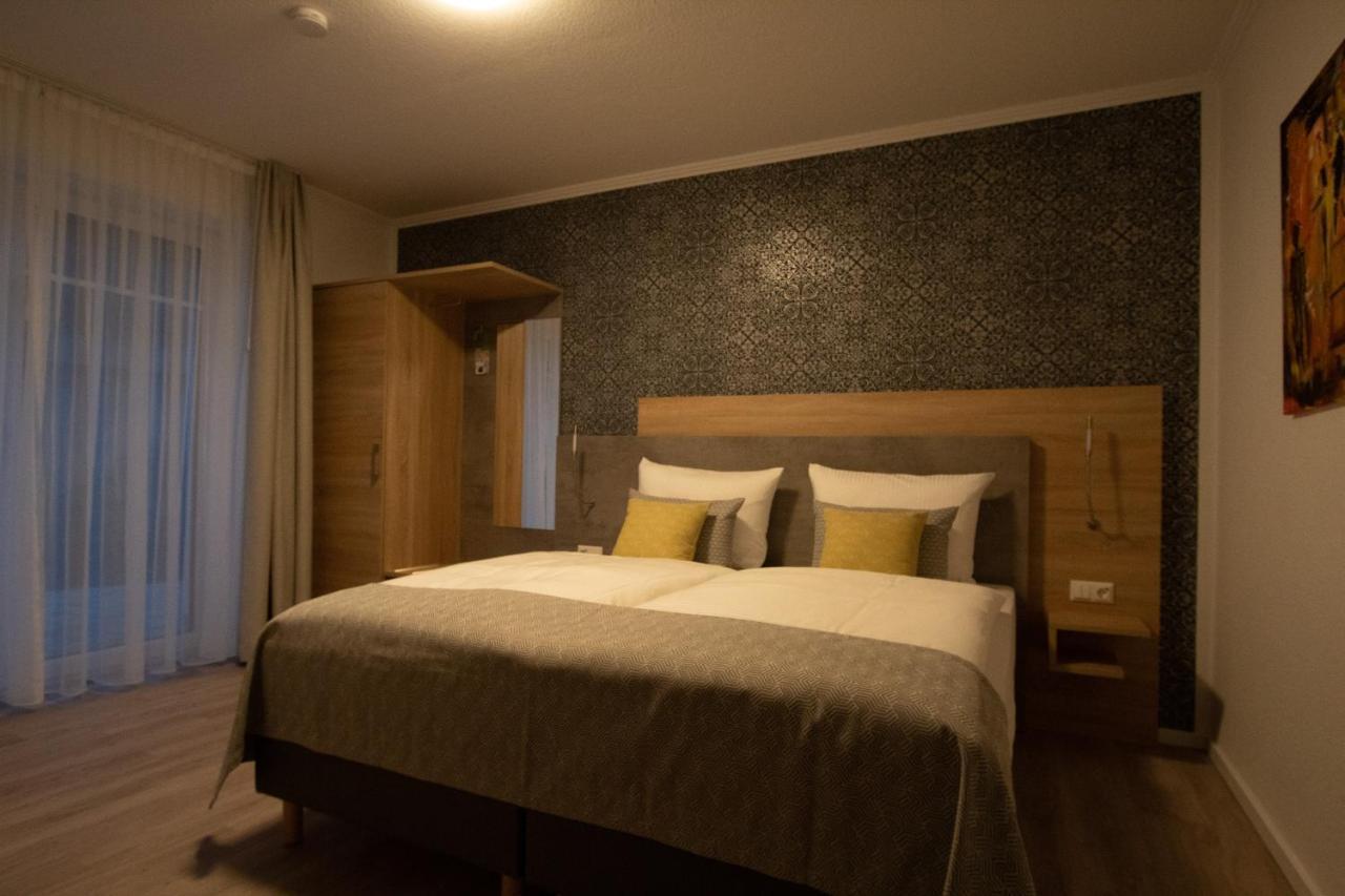 Central Hotel Wagenfeld エクステリア 写真