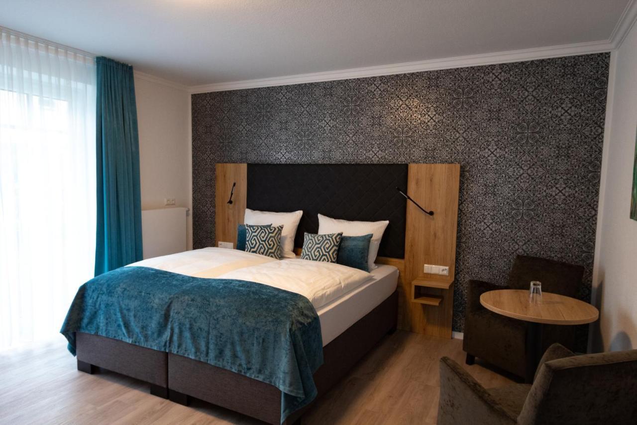 Central Hotel Wagenfeld エクステリア 写真